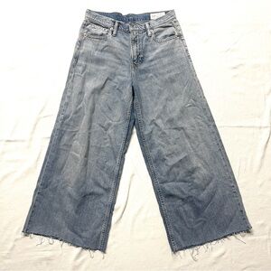 GAP Baggy Mid Rise Wide Leg Cropped Jeans Raw Hem Size 27 / 4R